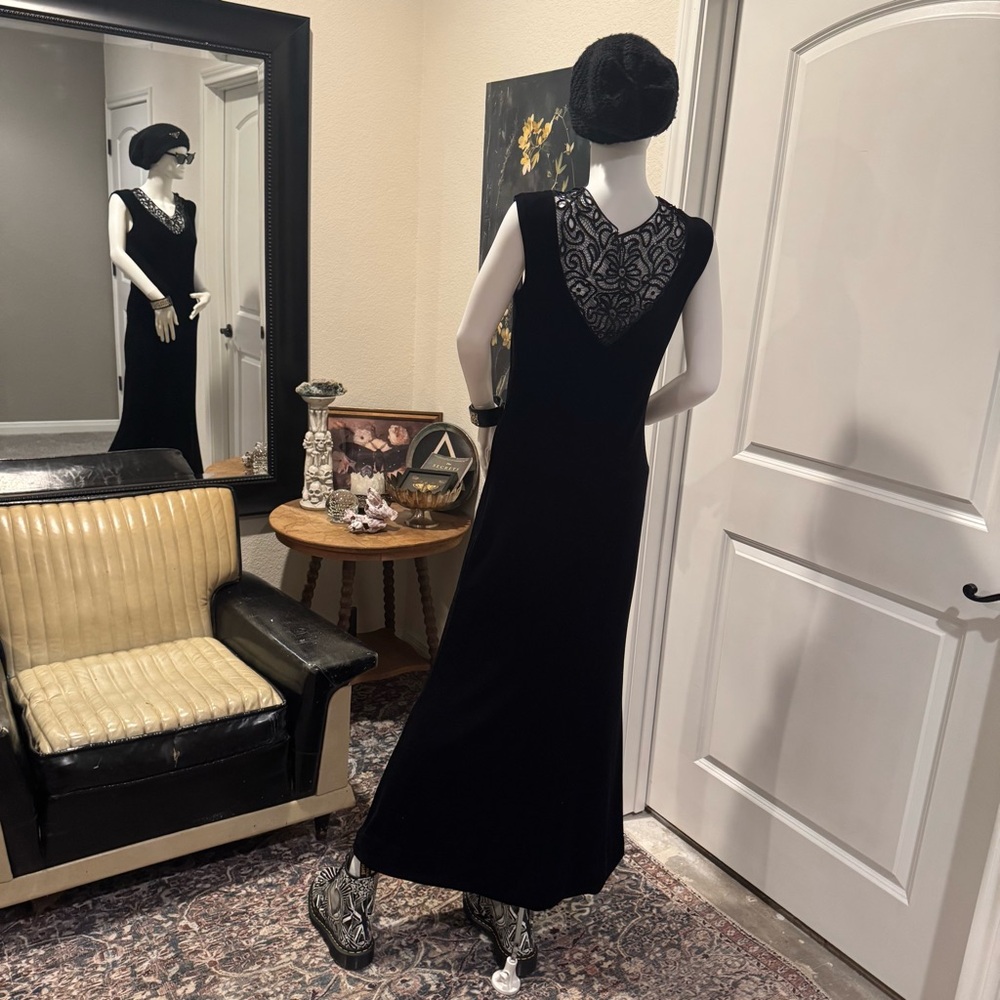 Vintage Carole Little Black Velvet & Lace Gown | 90s Goth Evening Dress Sz 6